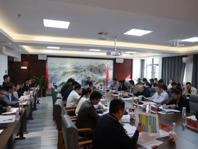 市城投集团召开下属企业经营分析会