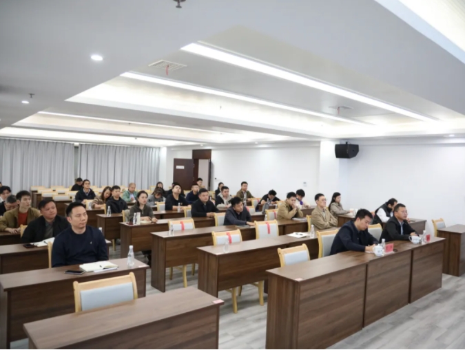 市城投集团开展干部职工综合能力素质提升培训活动